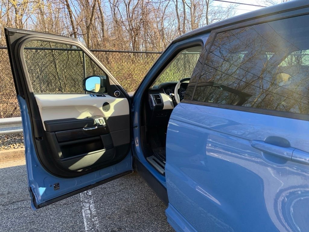 Used 2022 Blue Land Rover SVR image 13