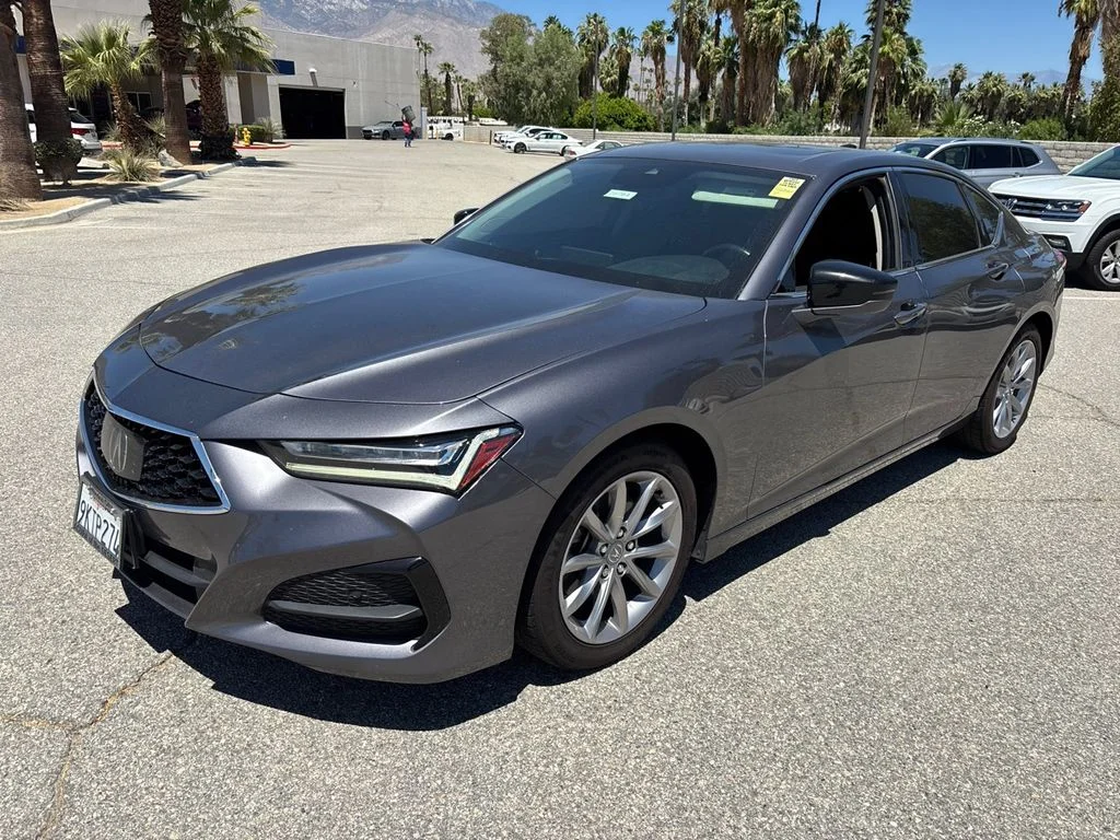 Used 2023  Acura Base image 3