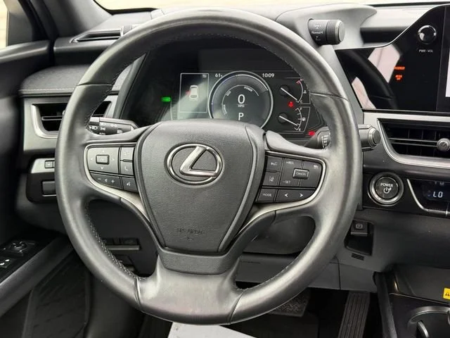 2024 Lexus UX Hybrid 250h - Photo 13