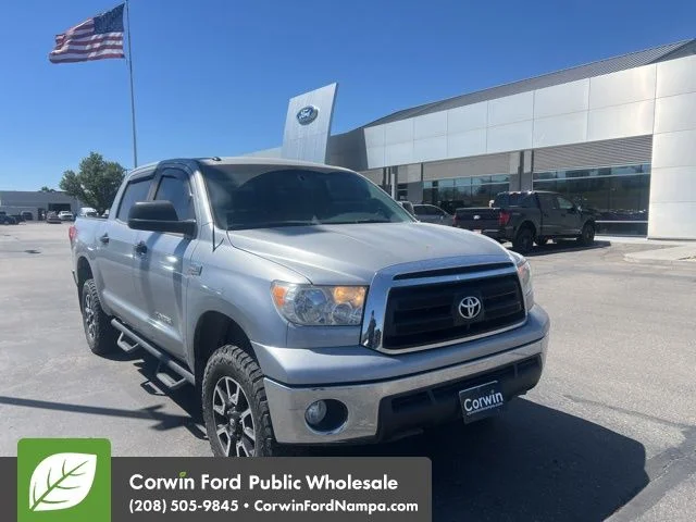 2010 Toyota Tundra 5.7 Auto 4WD Tundra Grade Crew Max's photo
