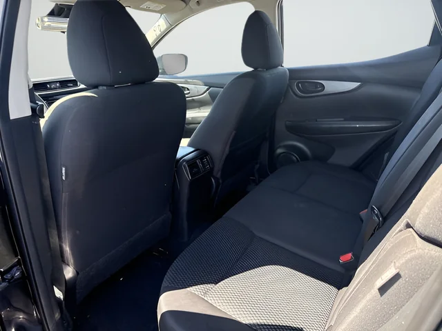 Used 2021 Black Nissan S image 18