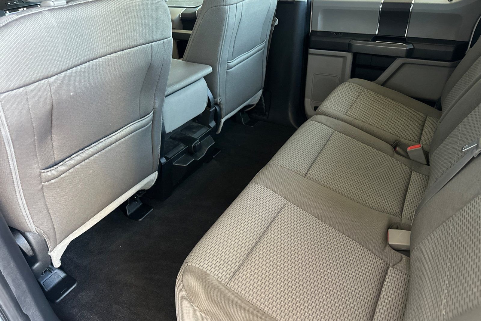 Used 2019 White Ford XLT image 12