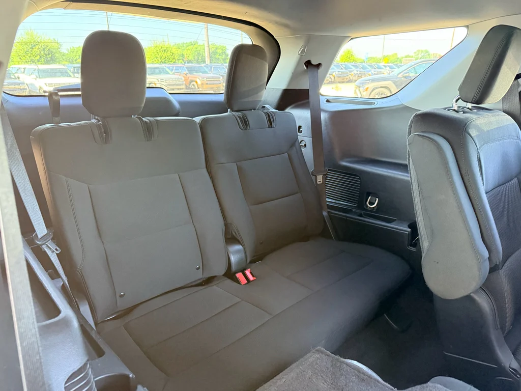 Used 2024 Carbonized Gray Metallic Ford XLT image 26