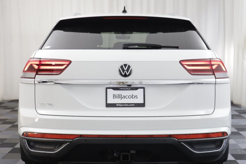 Used 2022 White Volkswagen 3.6L V6 SE w/Technology image 15