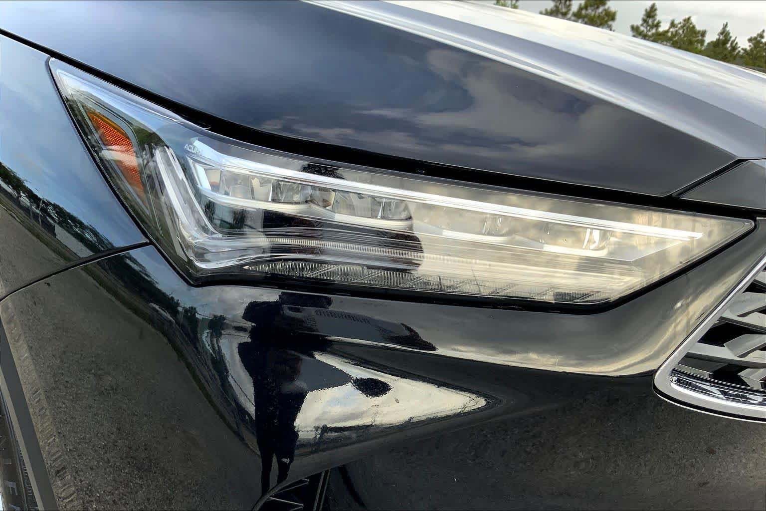Used 2025 Majestic Black Pearl Acura  image 41