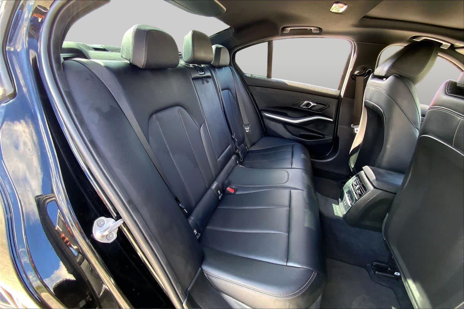 Used 2024 Black Sapphire Metallic BMW 330i image 19
