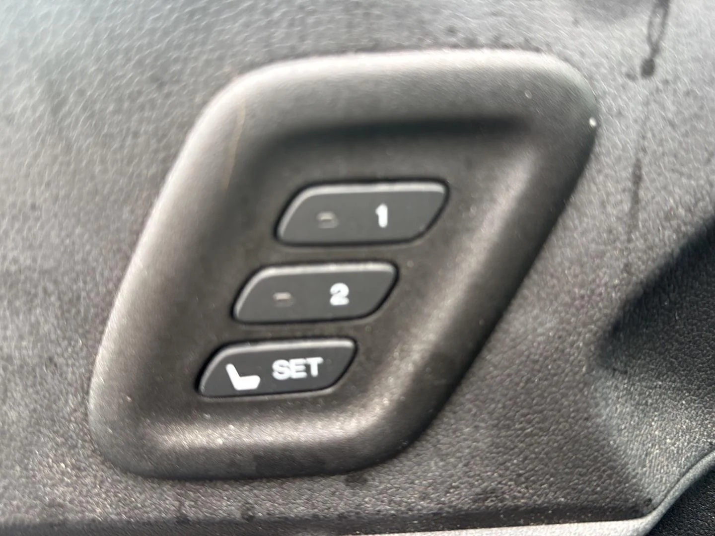 Used 2015  Honda Touring image 10