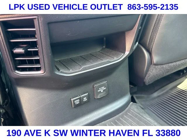 Used 2024  Toyota SR5 image 15