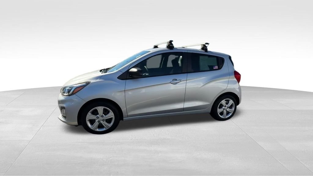 Used 2021 Silver Chevrolet LS image 3