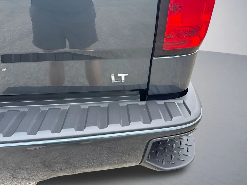 Used 2017 Gray Chevrolet LT image 32