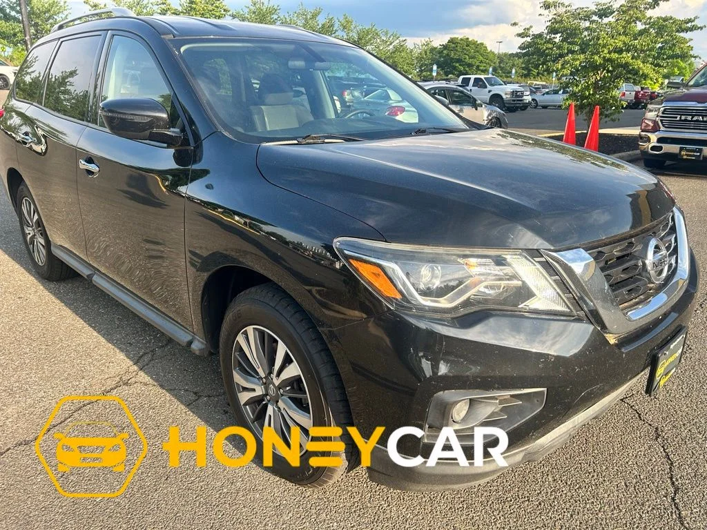 2020 Nissan Pathfinder S 4WD's photo