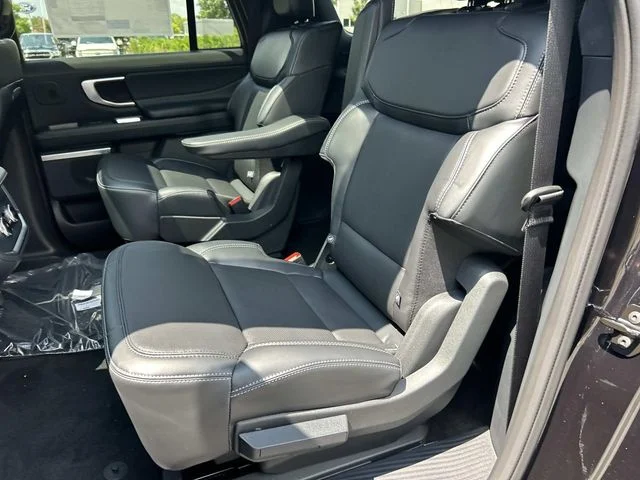 New 2027 Black Ford Platinum image 21