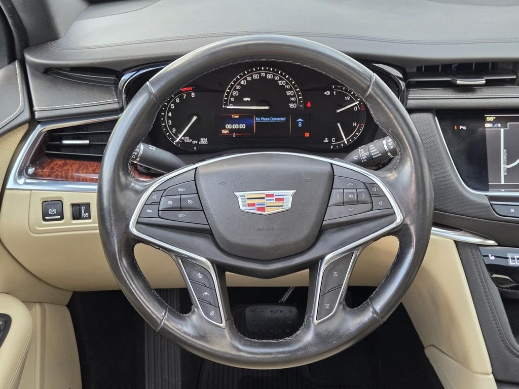 Used 2018 White Cadillac Luxury image 19