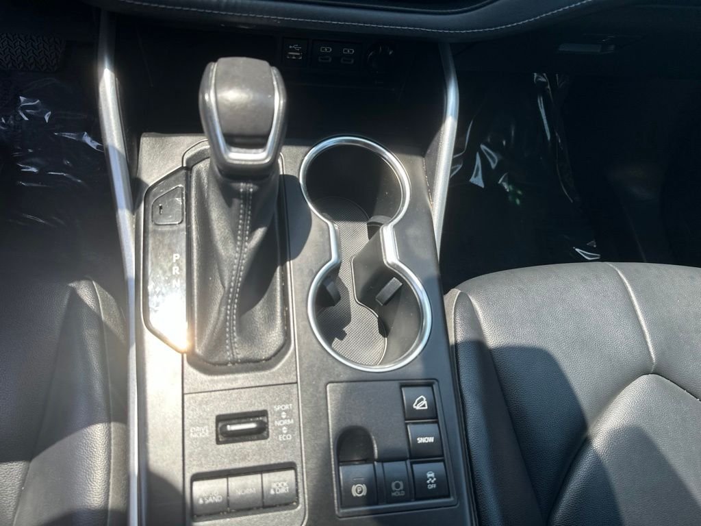 Used 2023 Black Toyota XLE image 12