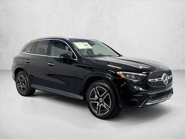 New 2026 Black Mercedes-Benz GLC 300 image 33