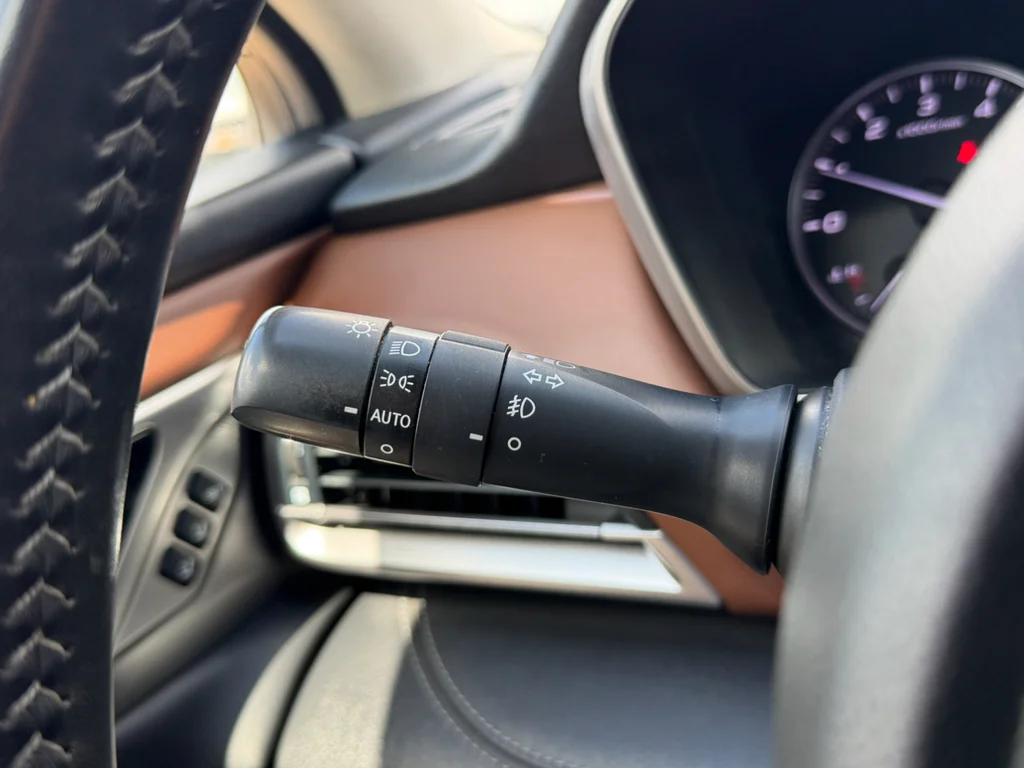 Used 2020 Crystal Black Silica Subaru Touring image 19