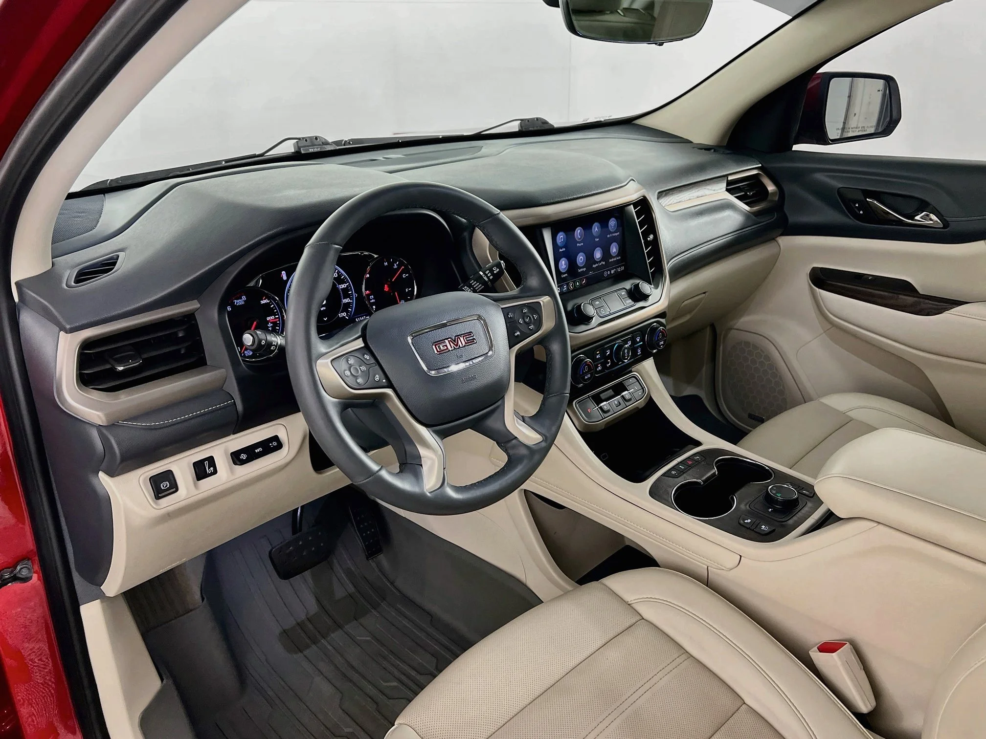 Used 2023 Volcanic Red Tintcoat GMC DENALI image 36