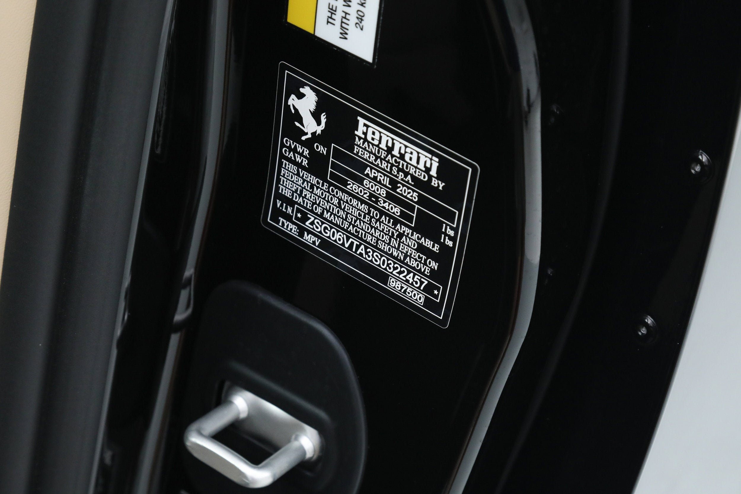 Certified Used 2025 Nero Purosangue Ferrari  image 47