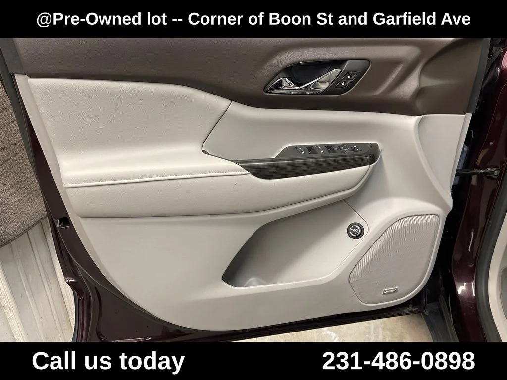 Used 2018 Red GMC SLT-1 image 15