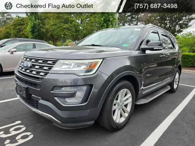 2017 Ford Explorer XLT FWD's photo