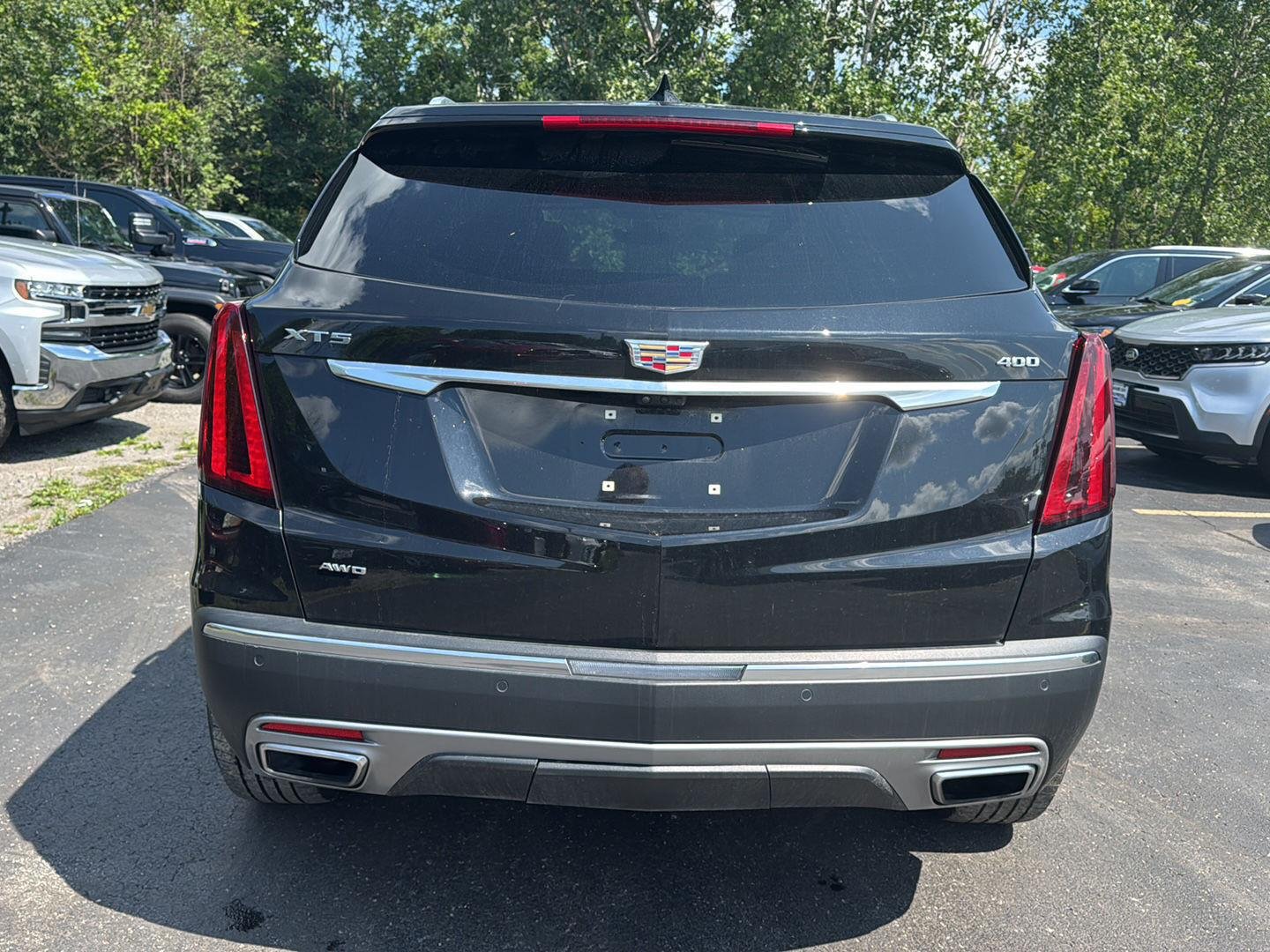 Used 2025 Stellar Black Metallic Cadillac AWD Premium Luxury image 12