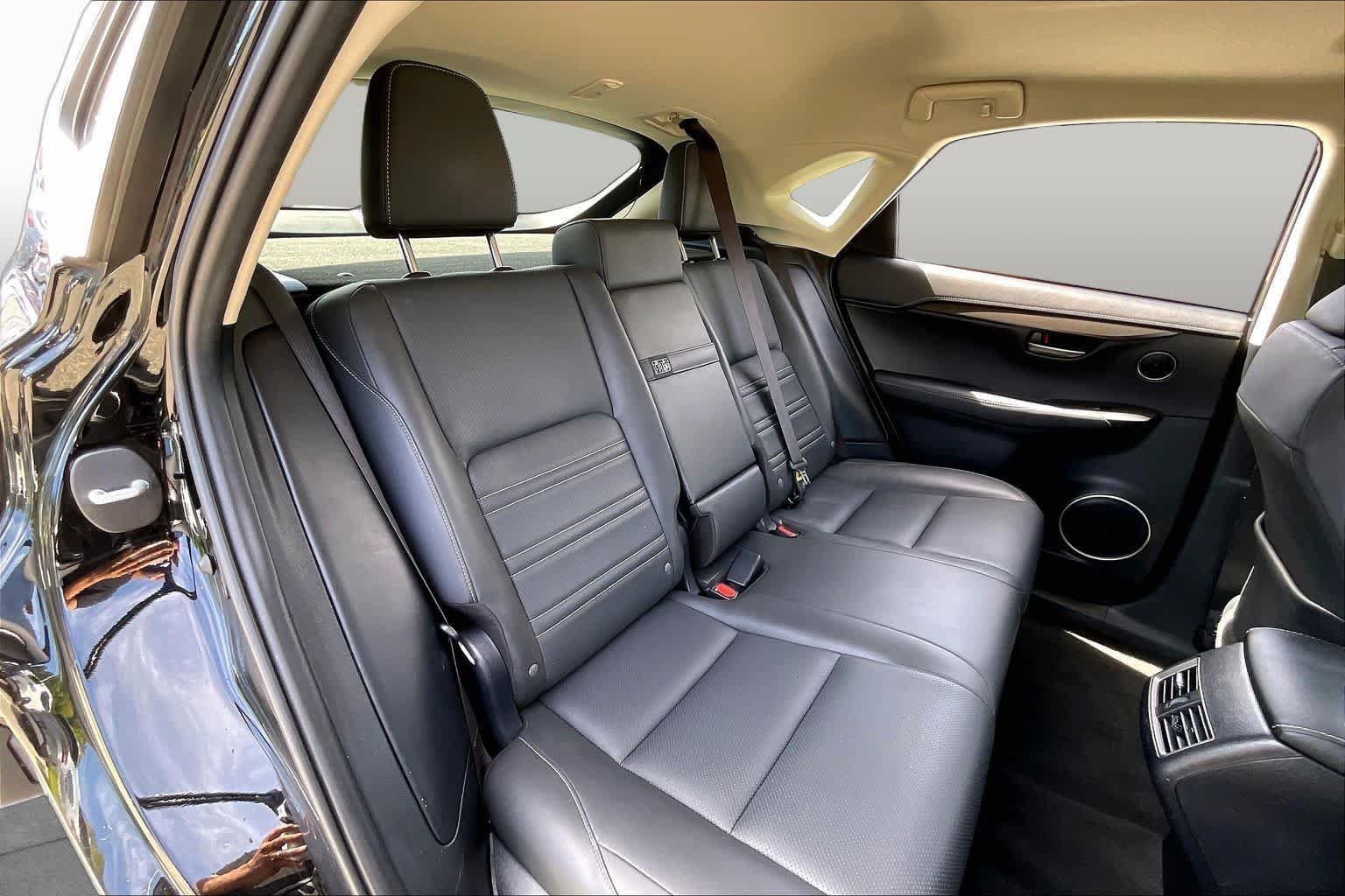 Used 2017 Obsidian Lexus  image 19