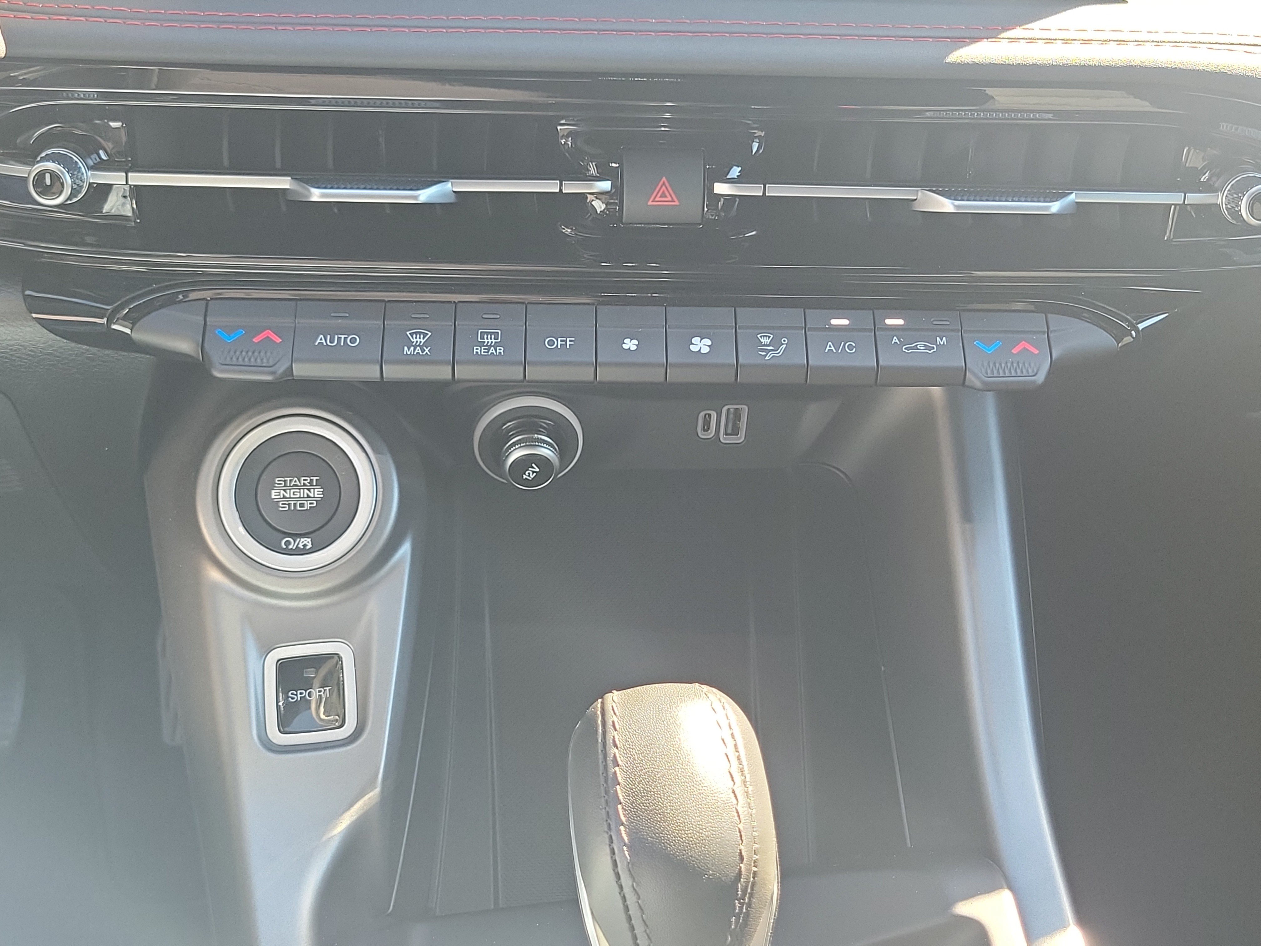 2024 Dodge Hornet R/T - Photo 27