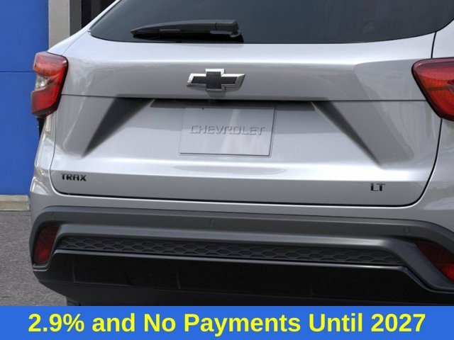 New 2026 Sterling Gray Metallic Chevrolet LT image 17