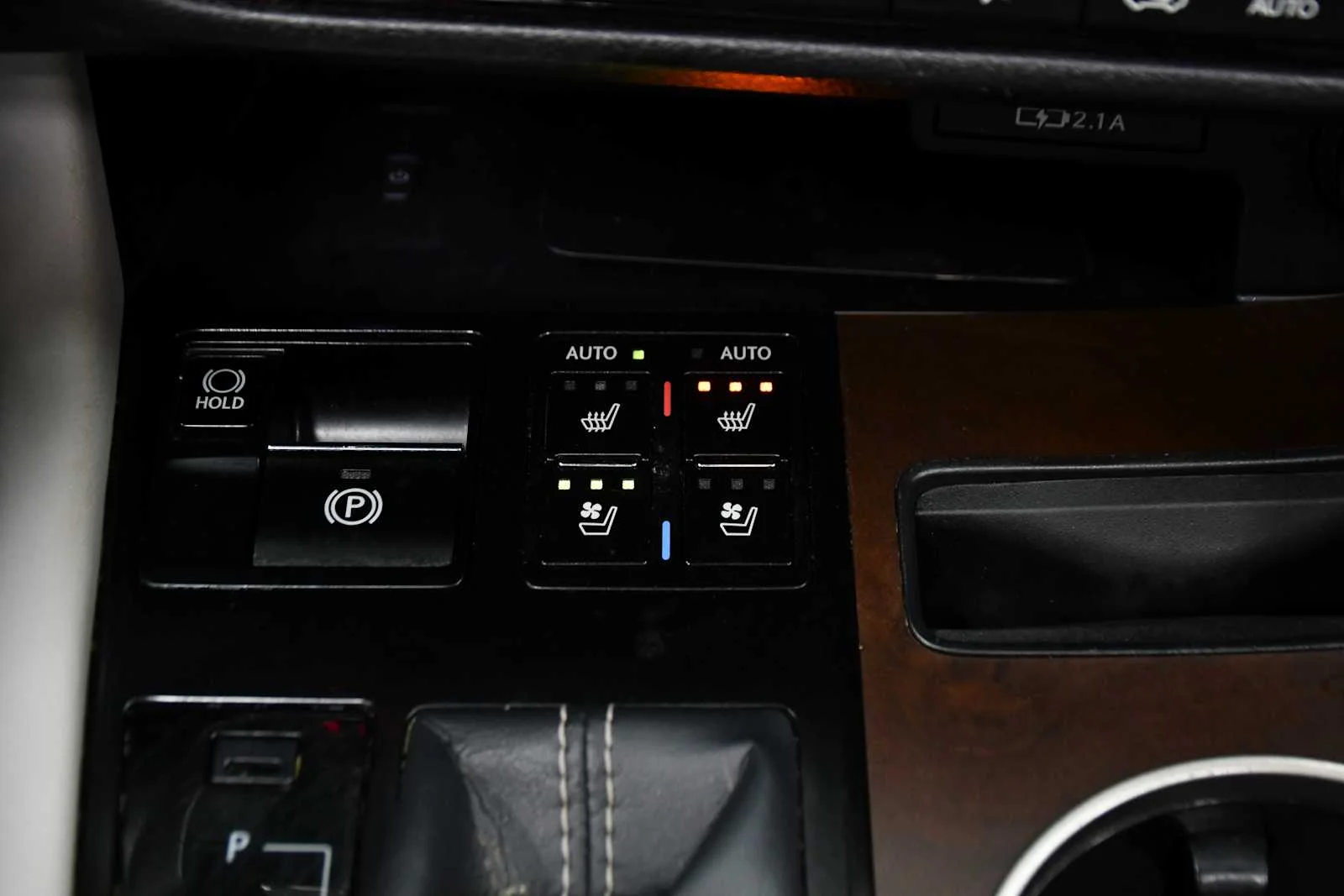 Used 2022 Nebula Gray Pearl Lexus  image 24
