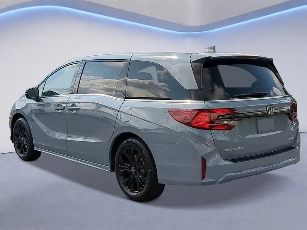 New 2026 Sonic Gray Pearl Honda Sport-L image 3