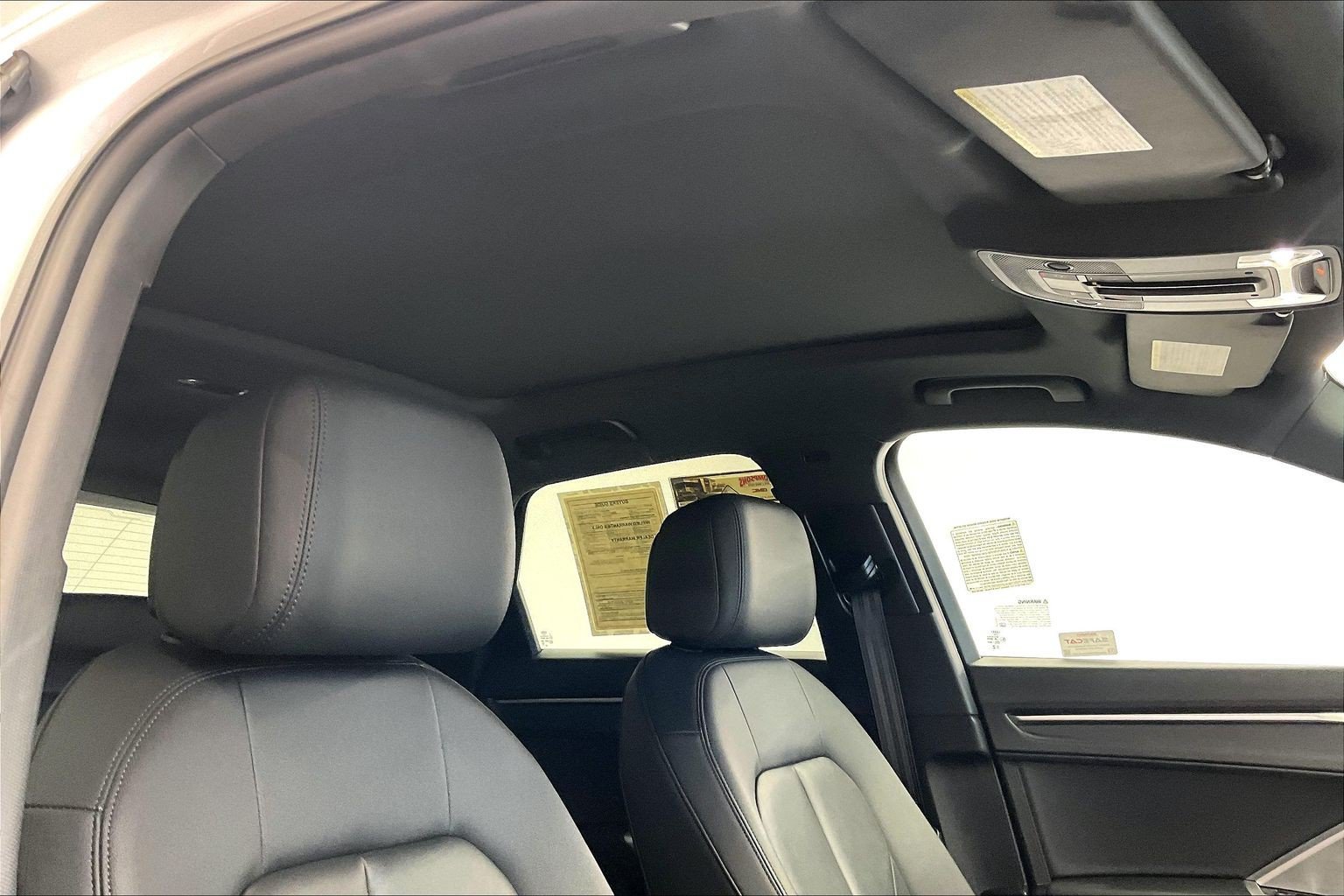Used 2024 Arkona White Audi S line Premium image 24