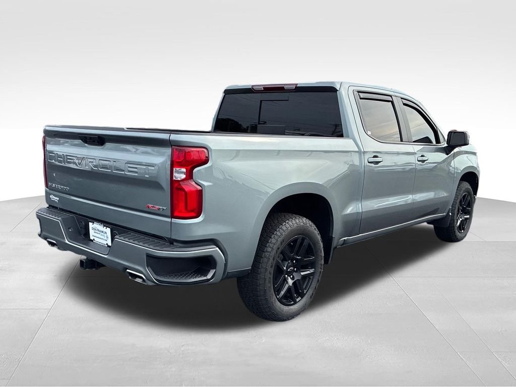 Used 2025 Gray Chevrolet RST image 5