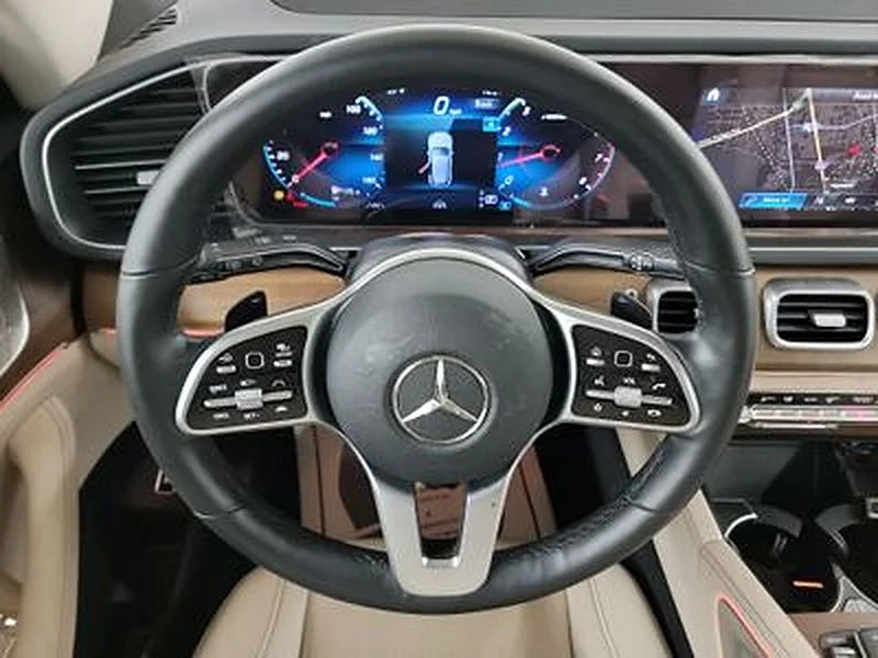 Used 2022 White Mercedes-Benz GLE 350 image 10
