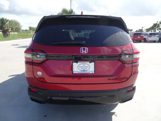 New 2026 Radiant Red Metallic II Honda Black Edition image 5