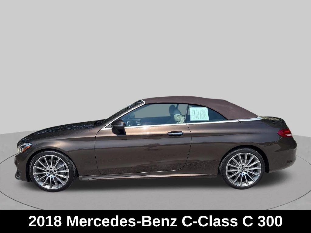 Used 2018  Mercedes-Benz C 300 image 2