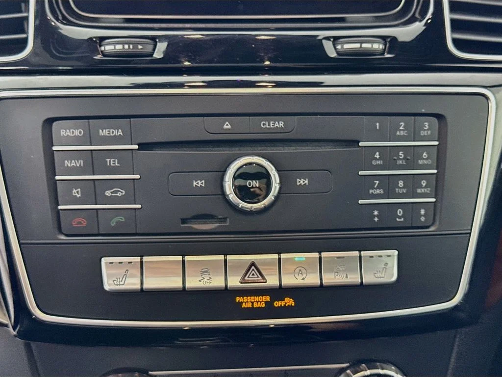 Used 2018  Mercedes-Benz GLS 450 image 19