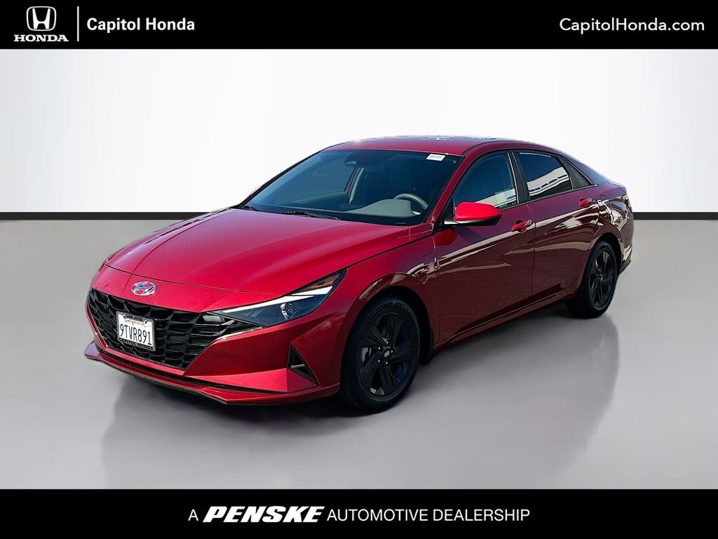 2023 Hyundai Elantra 2.0 SEL IVT's photo