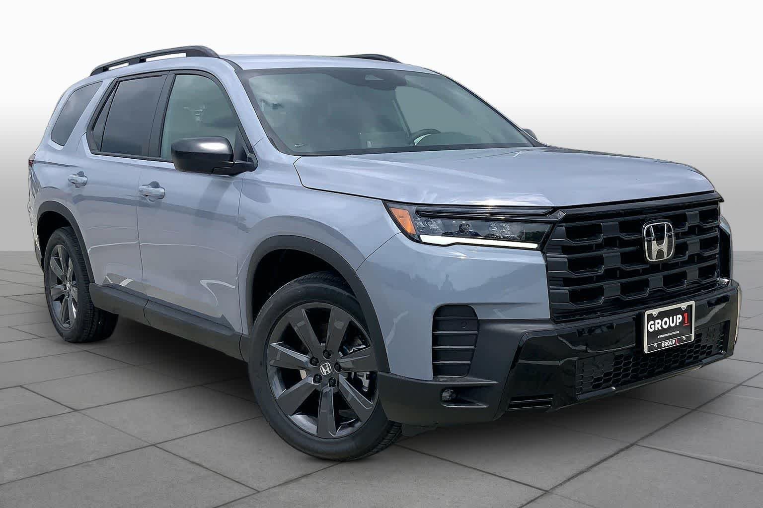 New 2026 Sonic Gray Pearl Honda 2WD Sport image 2