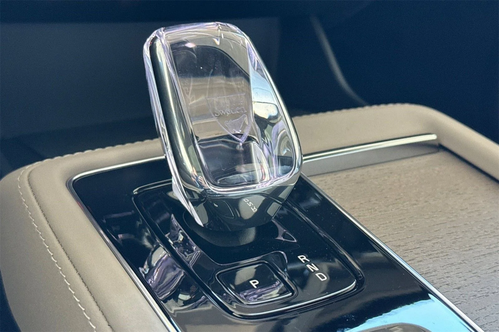 2026 Volvo XC90 Plus - Photo 23