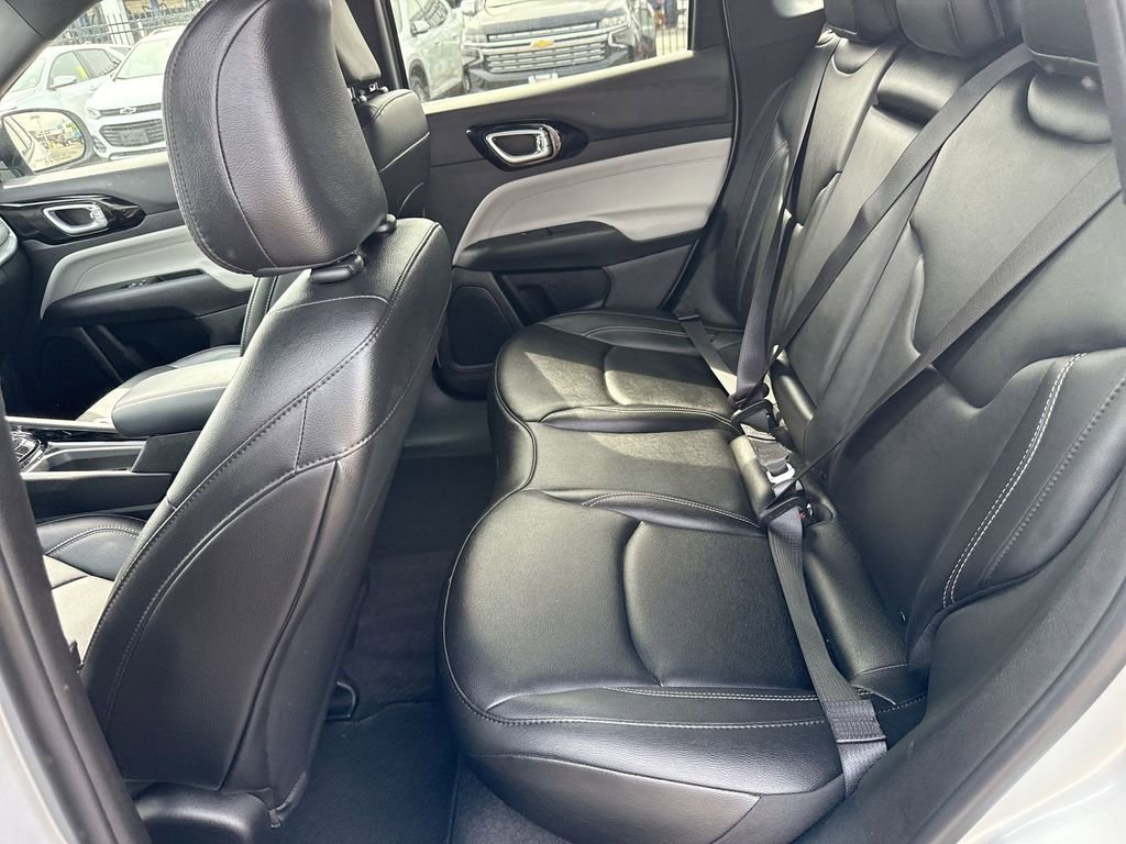 Used 2026 Silver Jeep Limited image 25