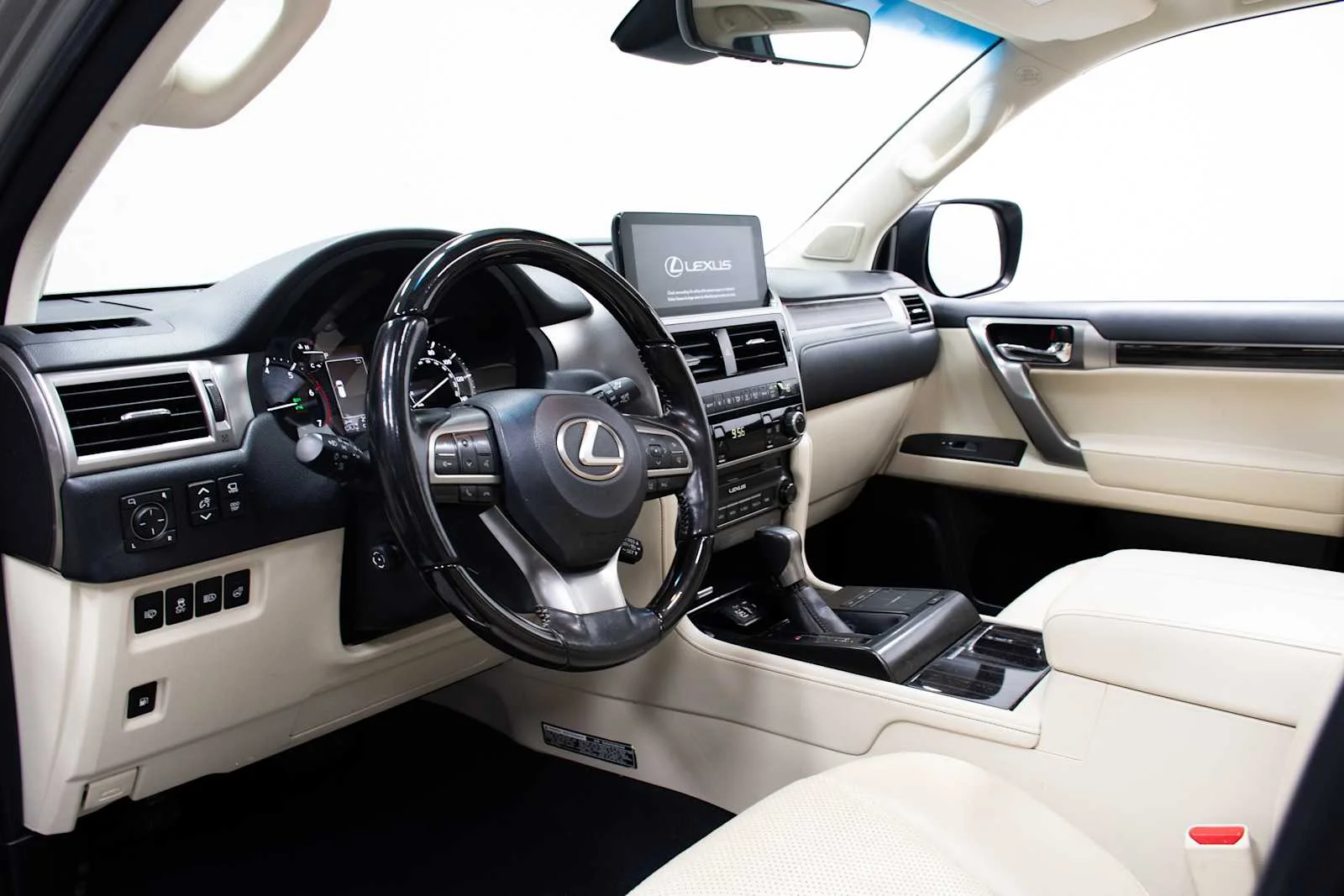 Certified Used 2022 ATOMIC SILVER Lexus Luxury image 13
