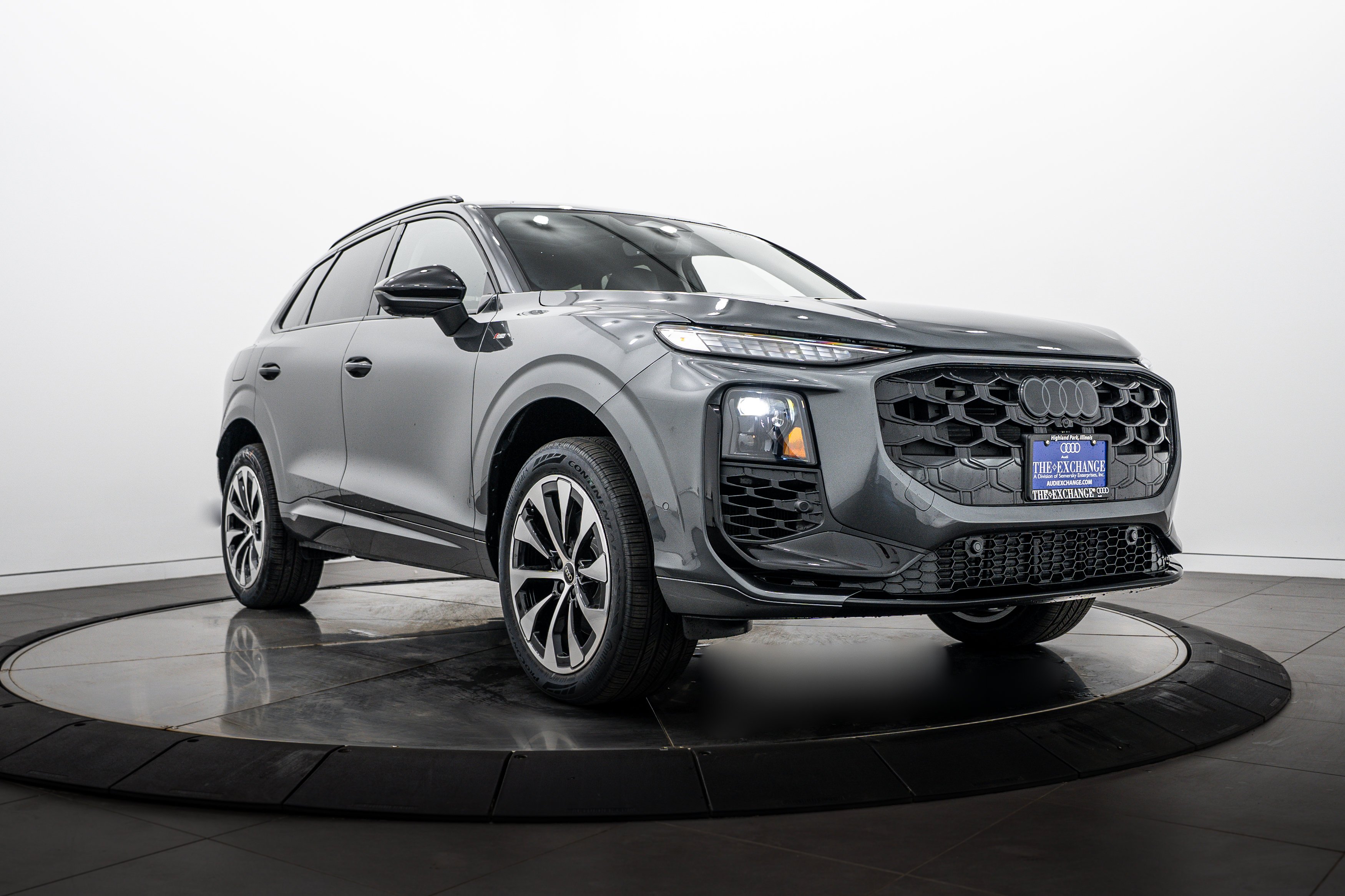 New 2026 Daytona Gray Audi S line image 1