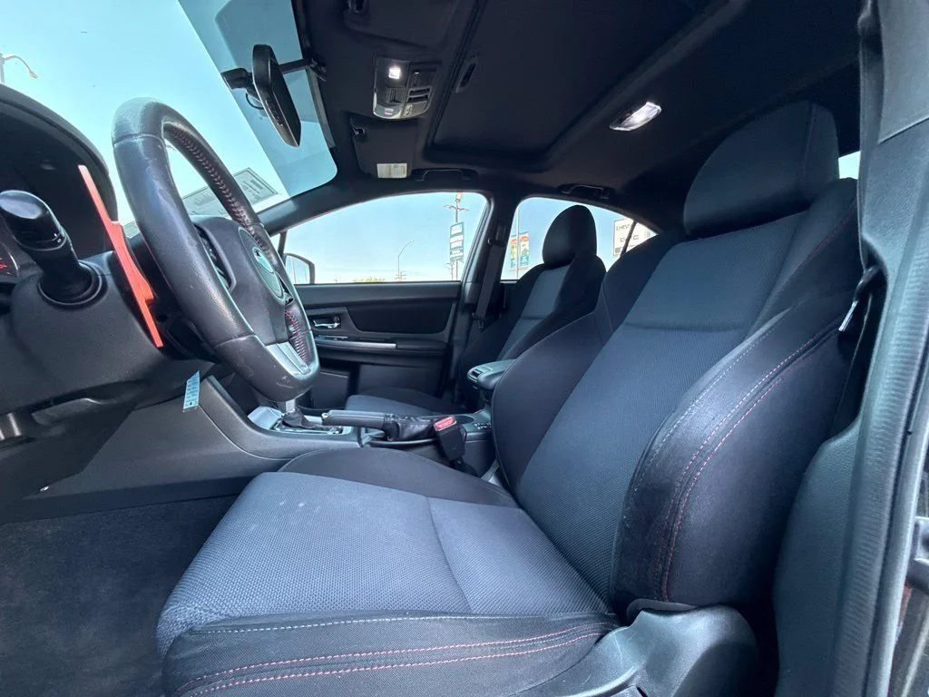 Used 2017 Gray Subaru Premium image 31