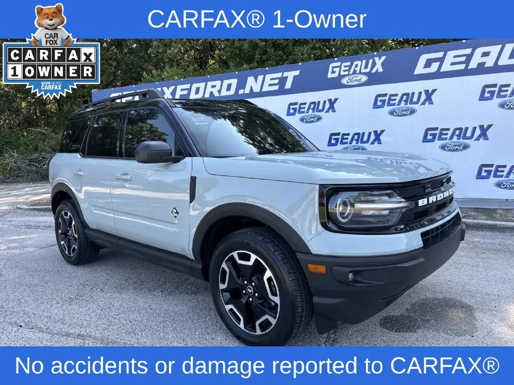 Used 2022 Green Ford Outer Banks image 2