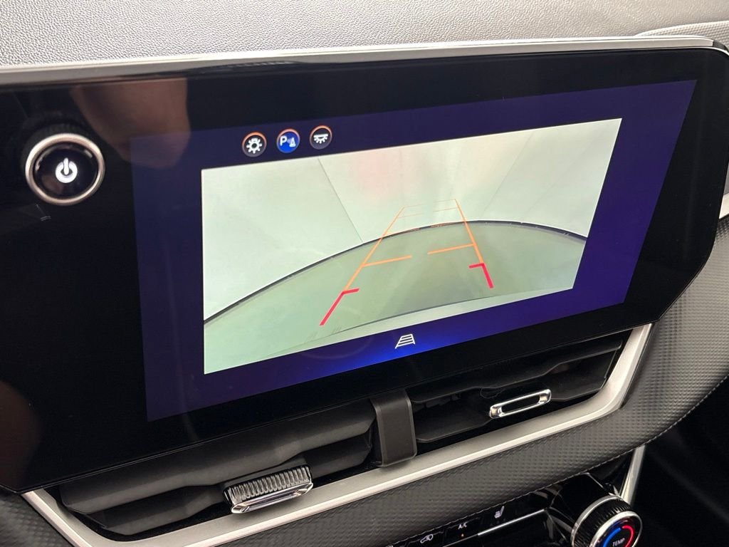 Used 2025 Gray Chevrolet LT image 36