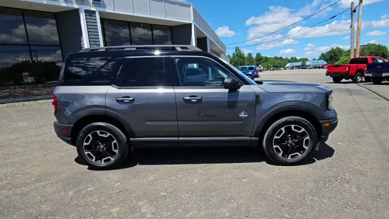Used 2024 Carbonized Gray Ford Outer Banks image 9