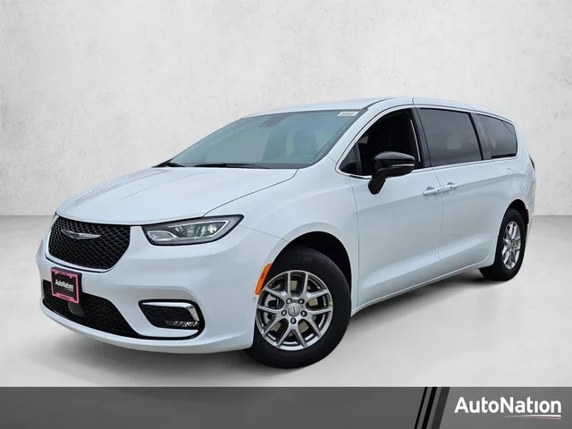 New 2026 Chrysler Pacifica Select FWD Passenger Van