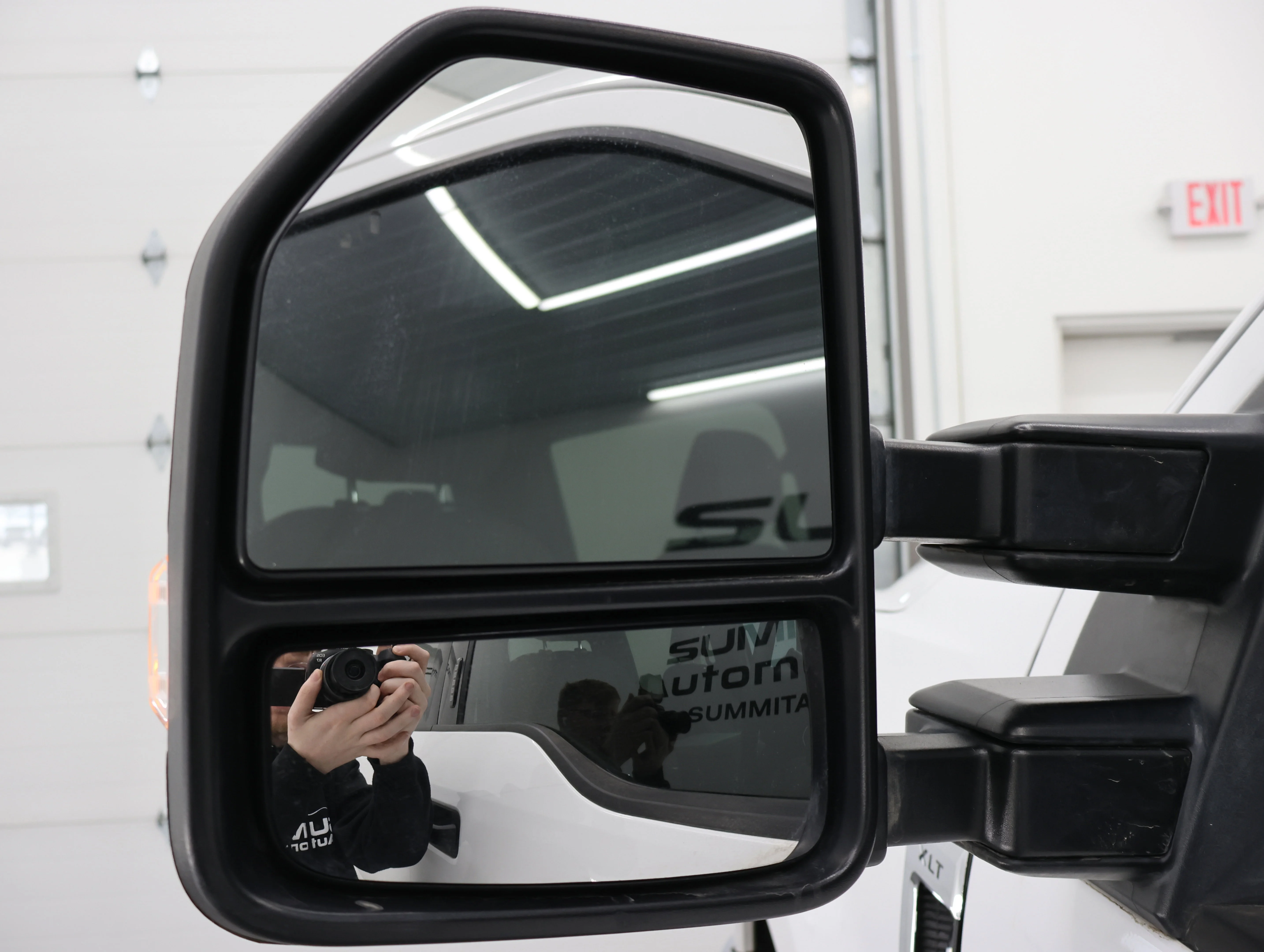 Used 2022 Oxford White Ford XLT image 36