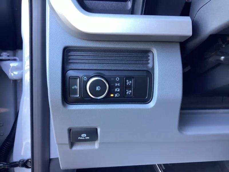 2026 Ford F-350 Super Duty XL - Photo 28