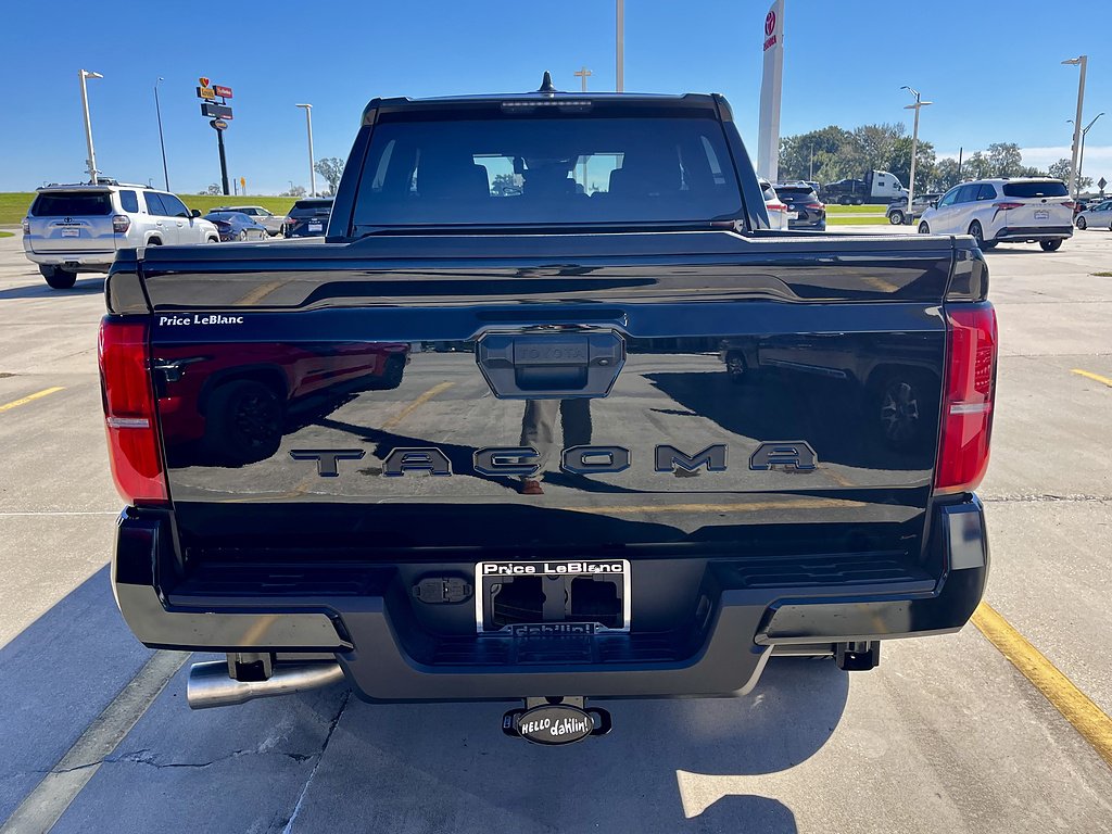 Used 2026 Black Toyota SR5 image 4